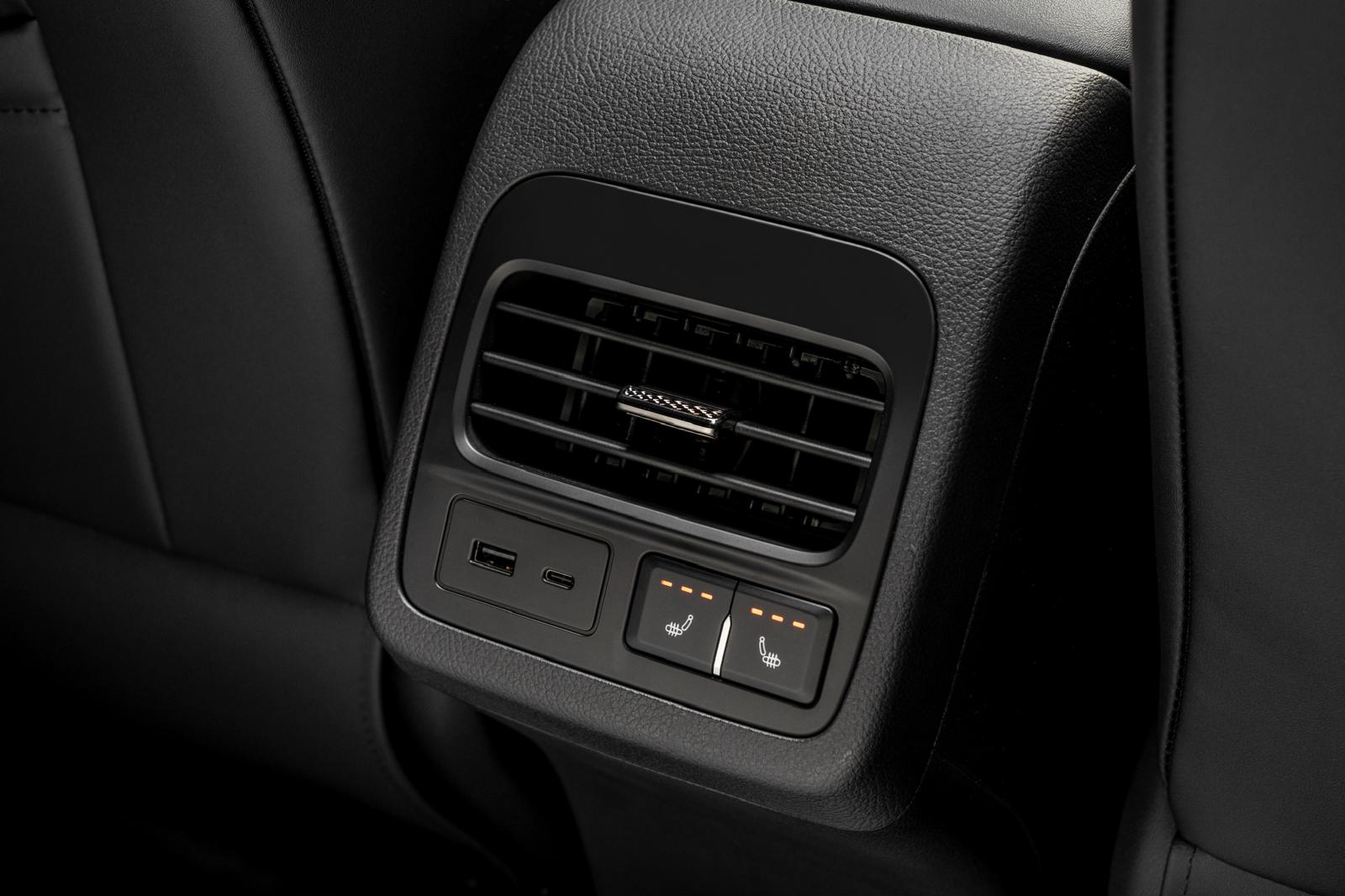 Omoda 5 EV AC